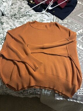 Zenana Outfitters Ribbed Crewneck Sweater - Rust